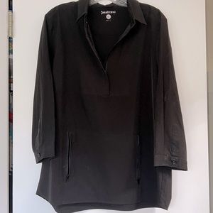 Black Betabrand travel top